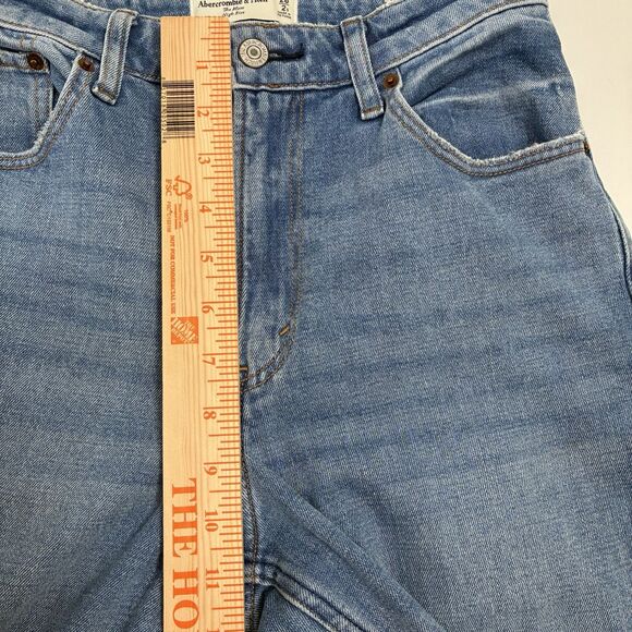 Abercrombie & Fitch Women's Blue Jeans Size 26/2 The Mom High Rise Curve Love - Picture 10 of 14